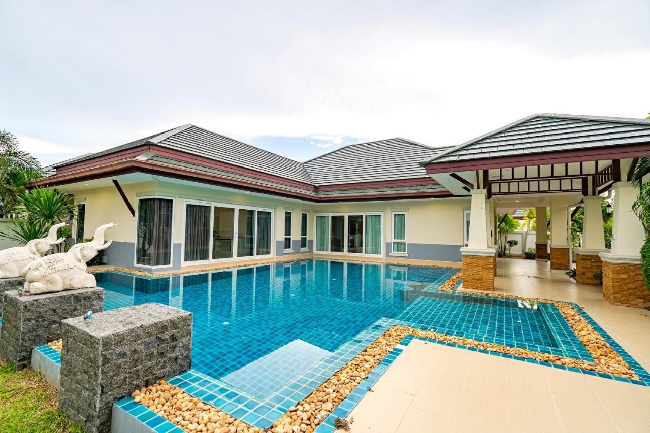 Silverlake Oasis : Pool Villa На Джомтьен Экстерьер фото
